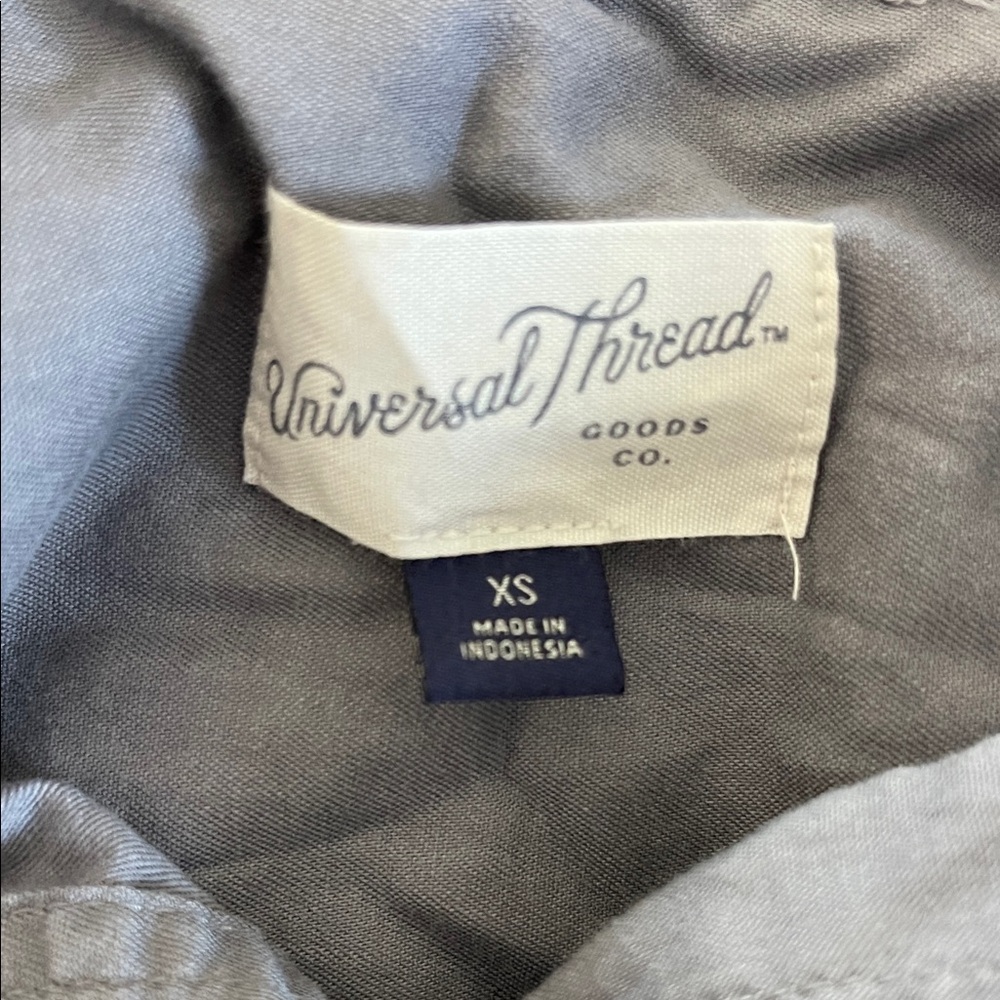 Universal Thread Gray Utility Button Front Shirt … - image 5